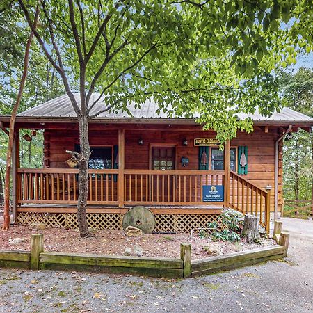 Rustic Elegance Villa Sevierville Bagian luar foto
